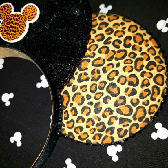Cheetah Mickey Disney Style Ears - Picture 3 of 3